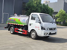 国六东风途逸2方吸粪车