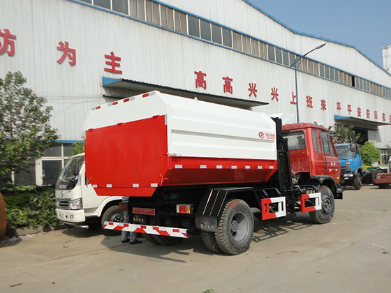 东风145 10方挂桶垃圾车